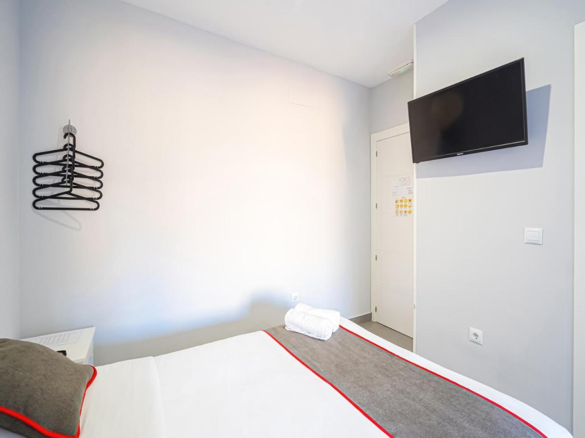 Hostal Jireh อาลิกันเต ภายนอก รูปภาพ